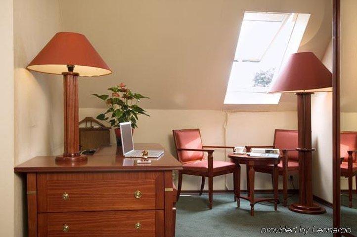 Zoom Hotel Brussels Room photo